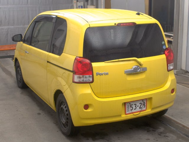 TOYOTA PORTE