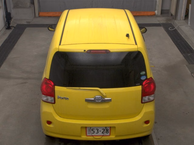 TOYOTA PORTE