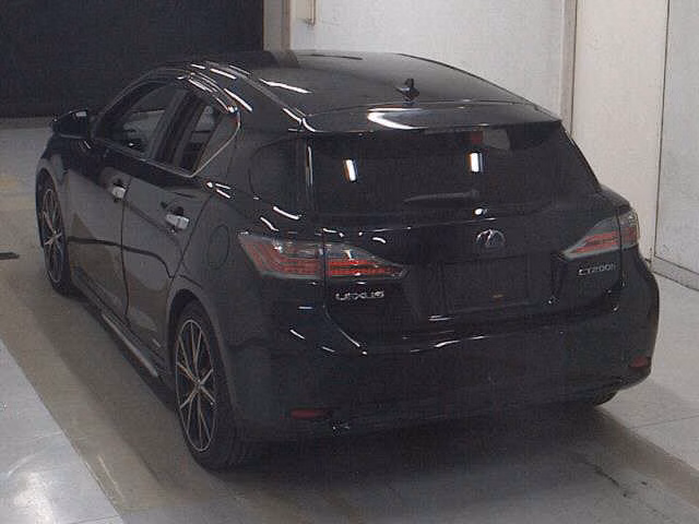 LEXUS CT200H