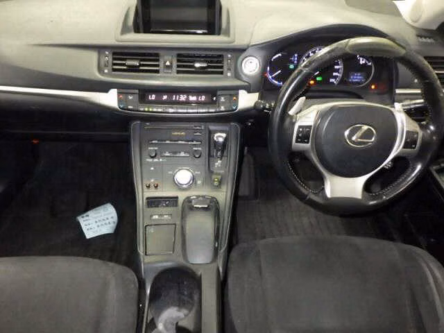 LEXUS CT200H