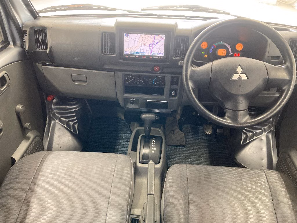 MITSUBISHI MINICAB MIEV