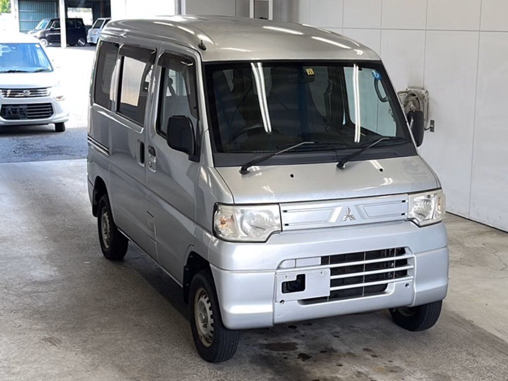 MITSUBISHI MINICAB MIEV