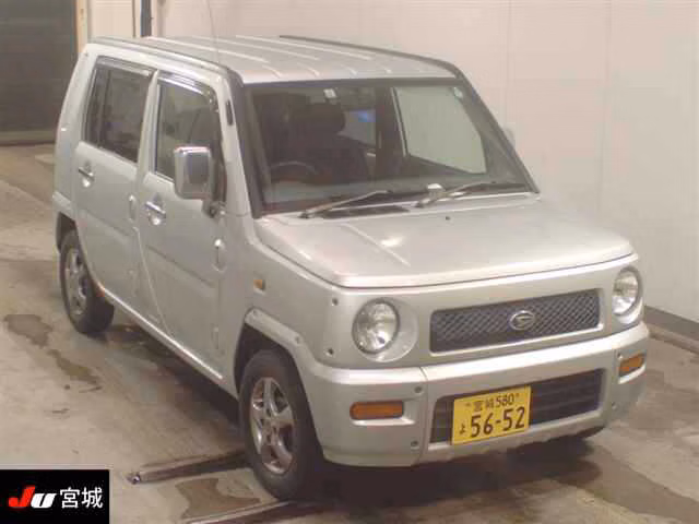 DAIHATSU NAKED
