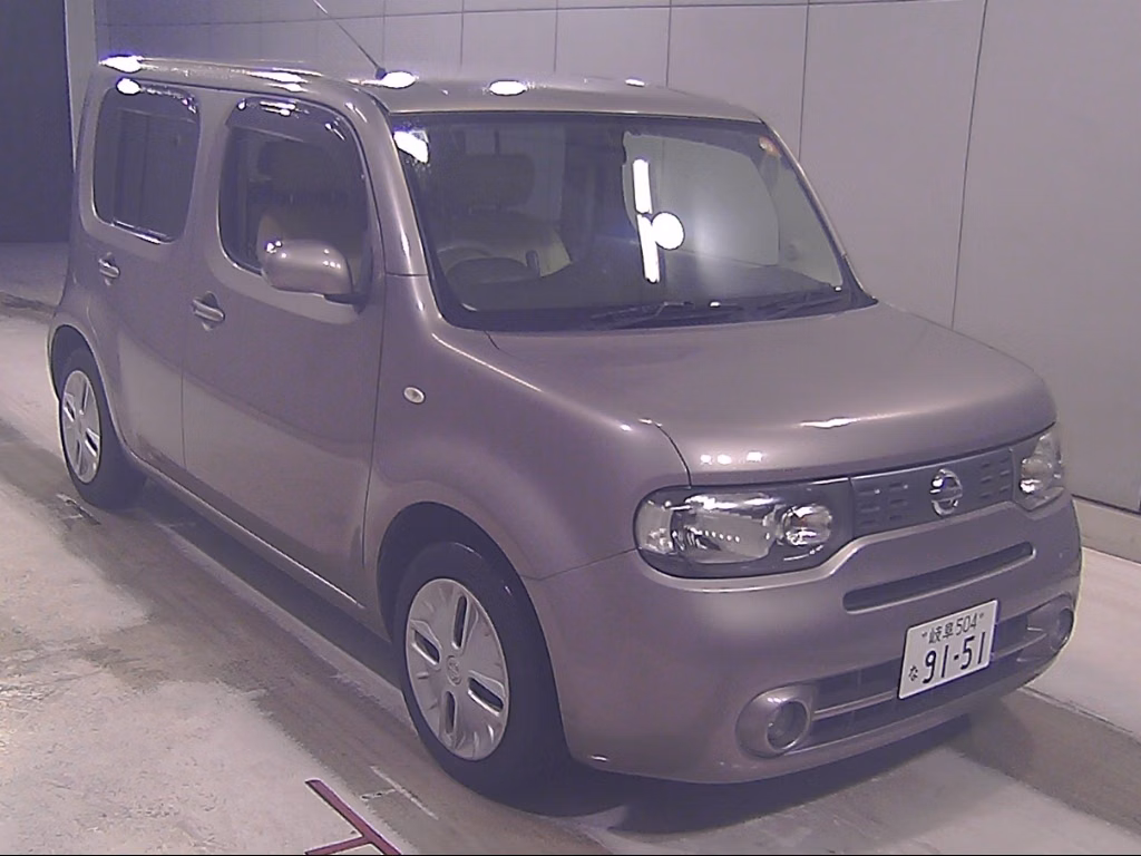 NISSAN CUBE