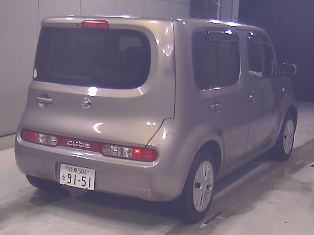 NISSAN CUBE