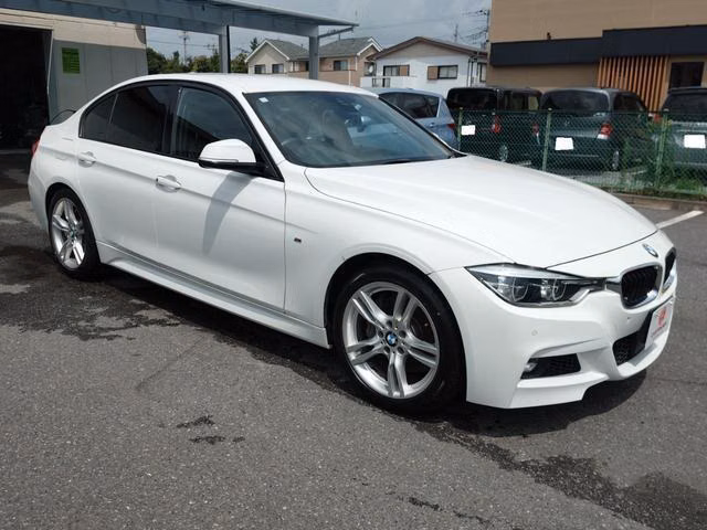 BMW 3-SERIES