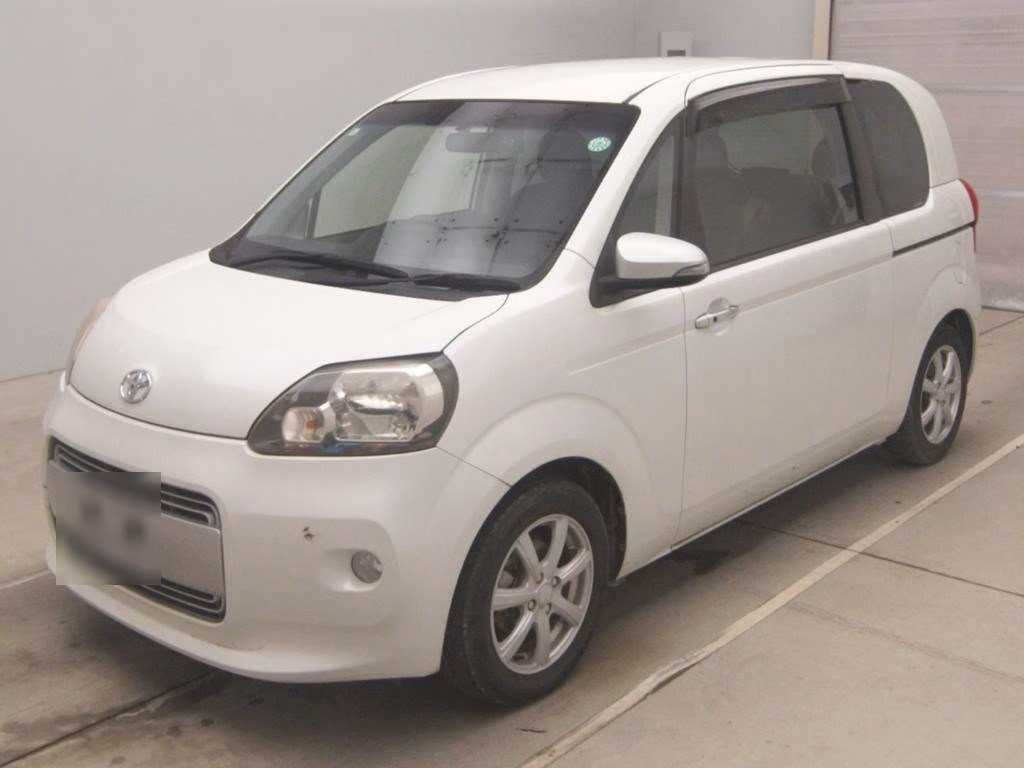TOYOTA PORTE