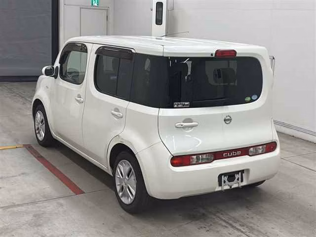 NISSAN CUBE