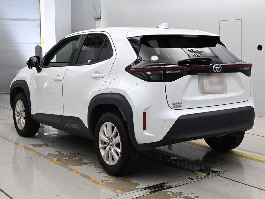 TOYOTA YARIS CROSS