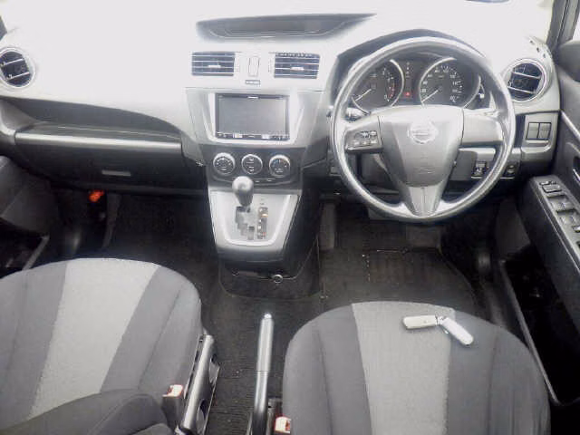 NISSAN LAFESTA