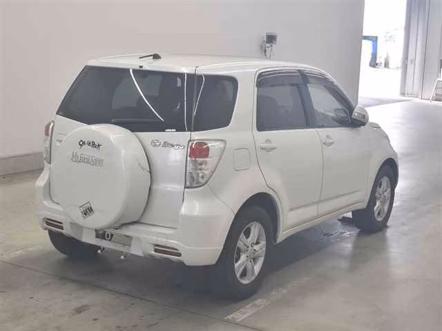 DAIHATSU BE-GO