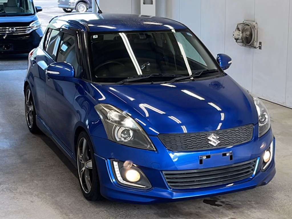 SUZUKI SWIFT