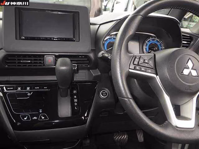 MITSUBISHI EK SPACE