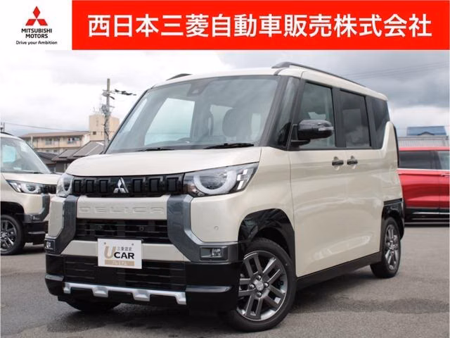MITSUBISHI DELICA MINI