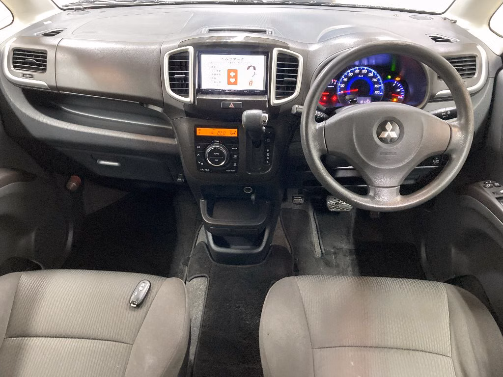 MITSUBISHI DELICA D:2