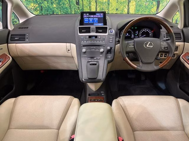 Lexus HS250h
