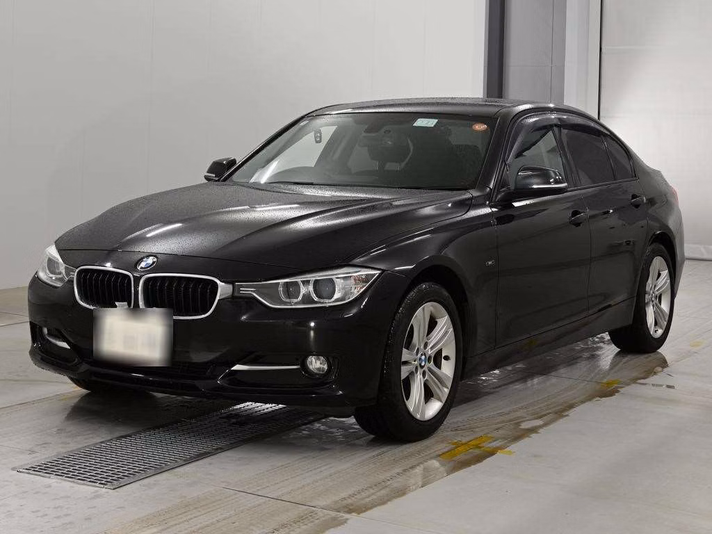 BMW 3-SERIES