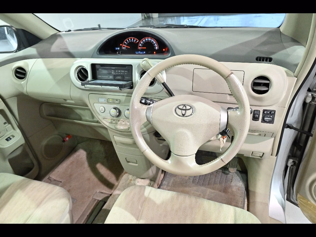 TOYOTA PORTE