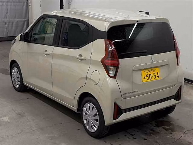 MITSUBISHI EK WAGON