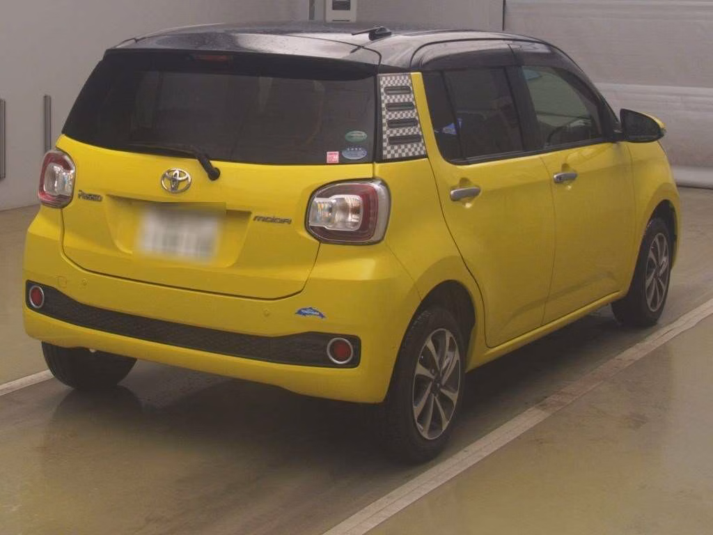 TOYOTA PASSO