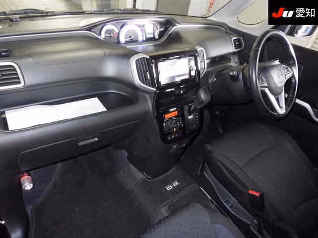 MITSUBISHI DELICA D:2