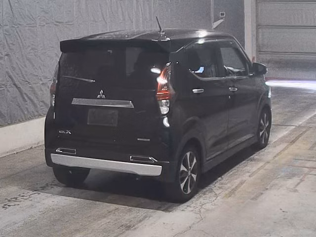 MITSUBISHI EK X