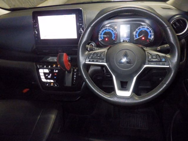 MITSUBISHI EK X