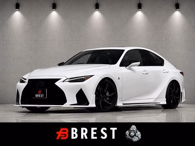 Lexus IS300h