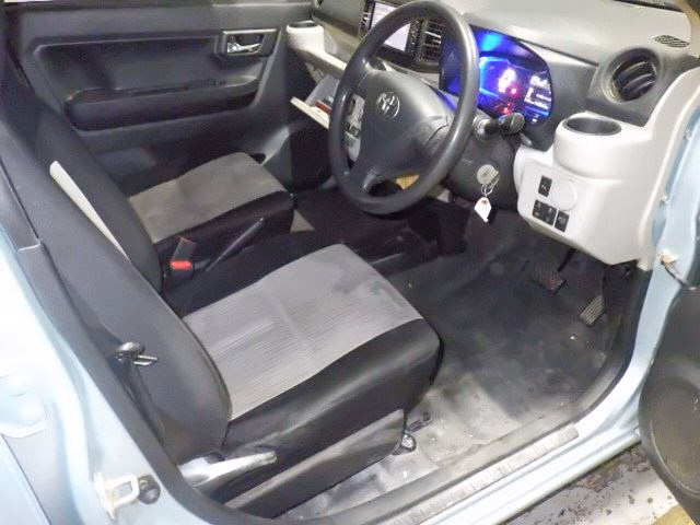 TOYOTA PIXIS EPOCH