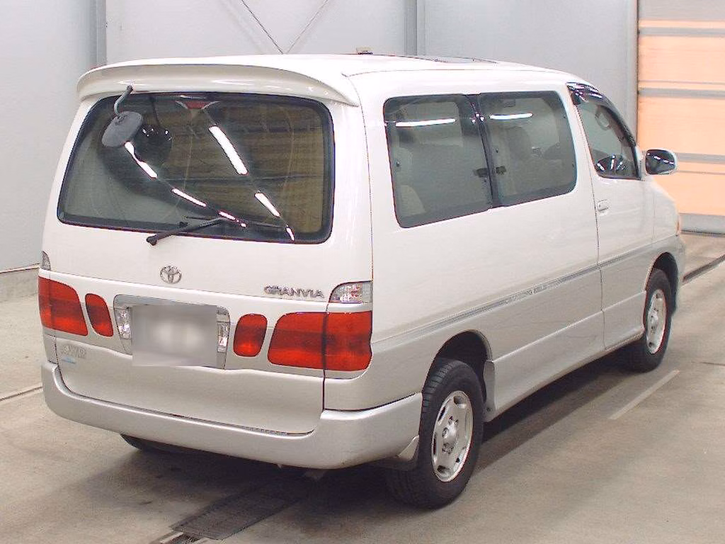 TOYOTA GRANVIA