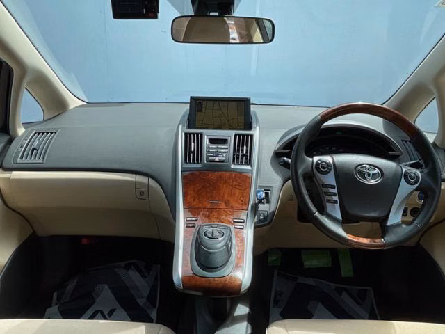 TOYOTA SAI