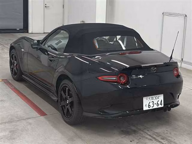 MAZDA ROADSTER