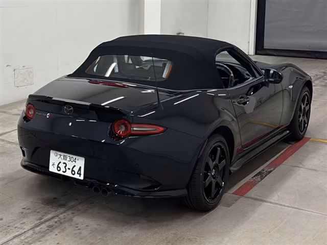MAZDA ROADSTER