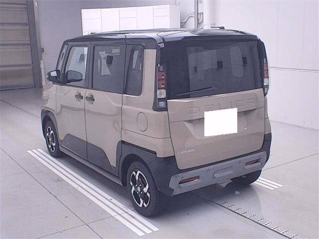 MITSUBISHI DELICA MINI