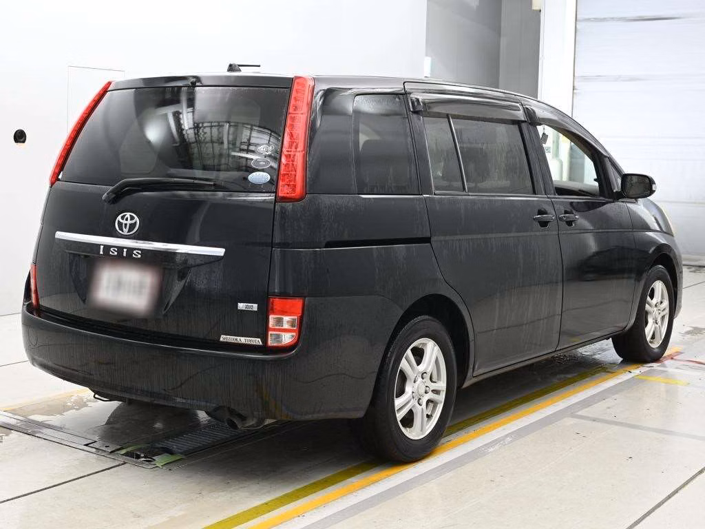 TOYOTA ISIS
