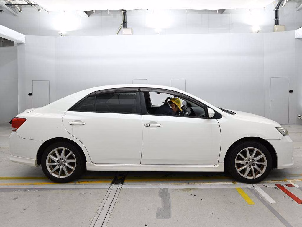 TOYOTA ALLION