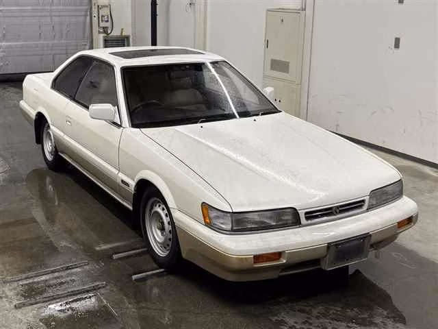 Nissan Leopard