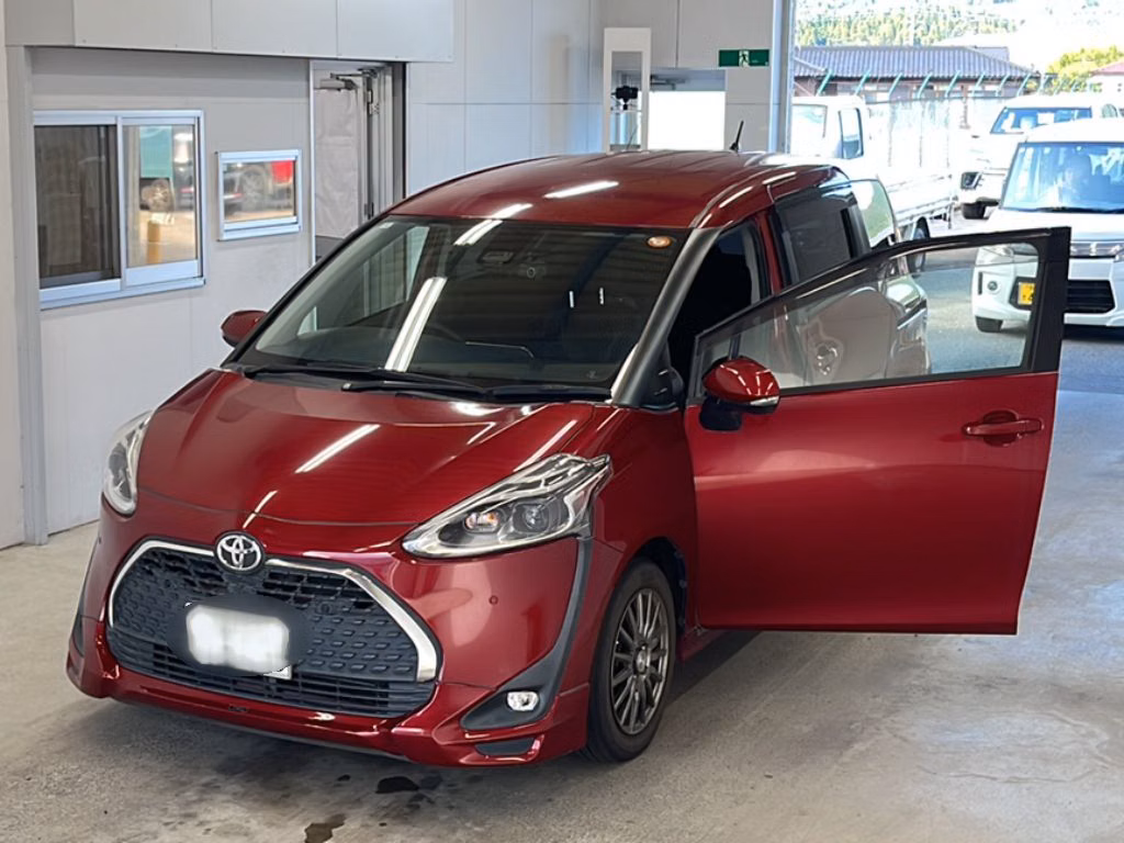 TOYOTA SIENTA