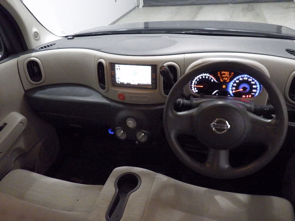 NISSAN CUBE