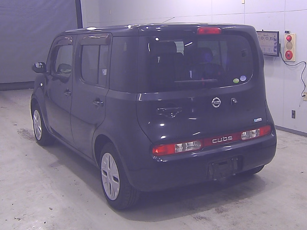 NISSAN CUBE