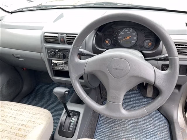 MITSUBISHI MINICA