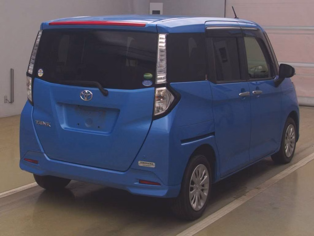 TOYOTA TANK