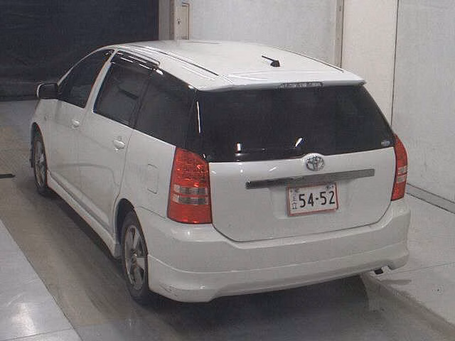 TOYOTA WISH