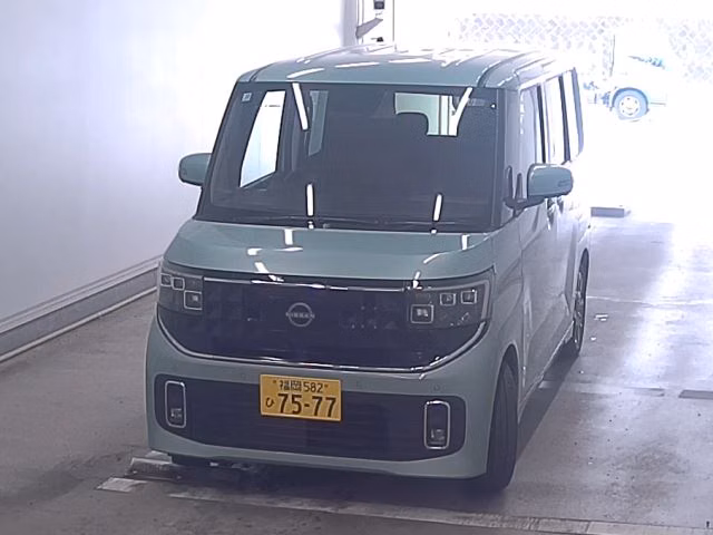 NISSAN ROOX