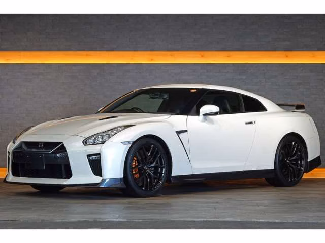 Nissan GT-R