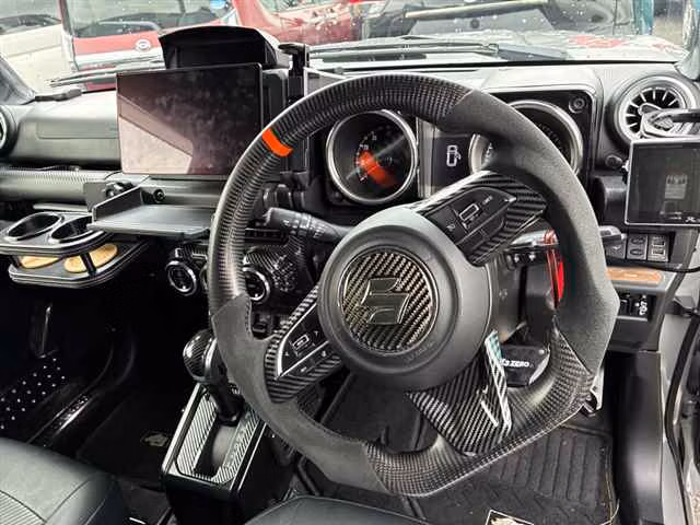 SUZUKI JIMNY SIERRA