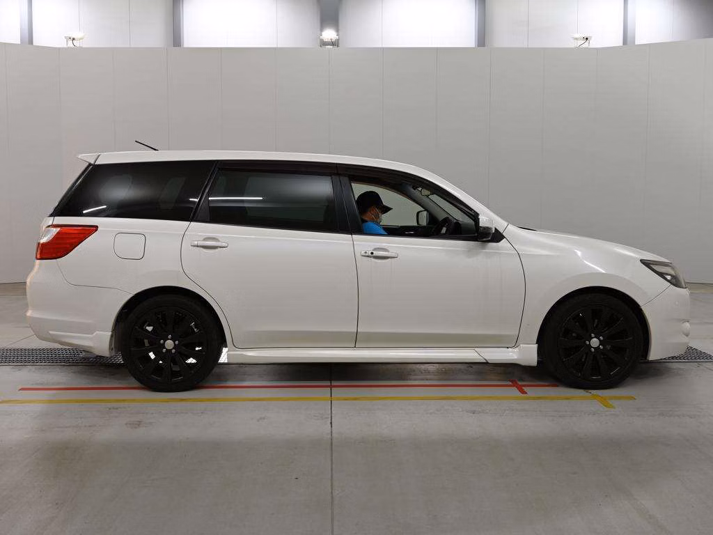 SUBARU EXIGA