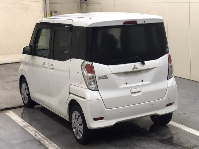 MITSUBISHI EK SPACE