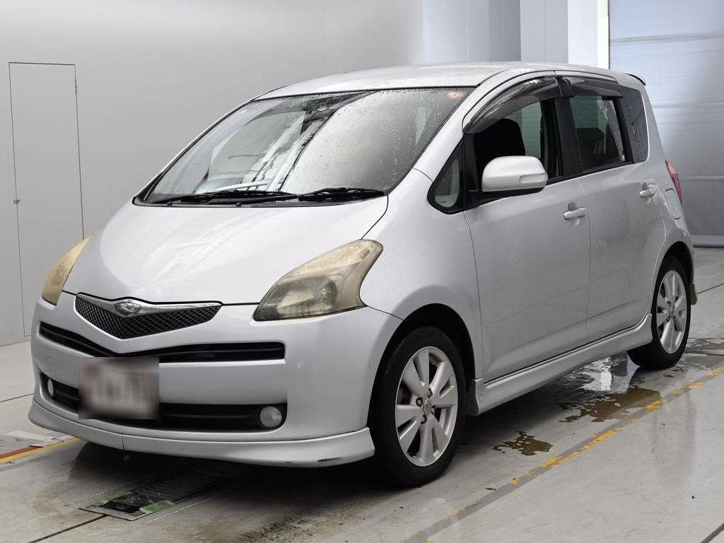 TOYOTA RACTIS