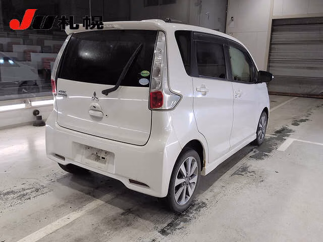 MITSUBISHI EK CUSTOM